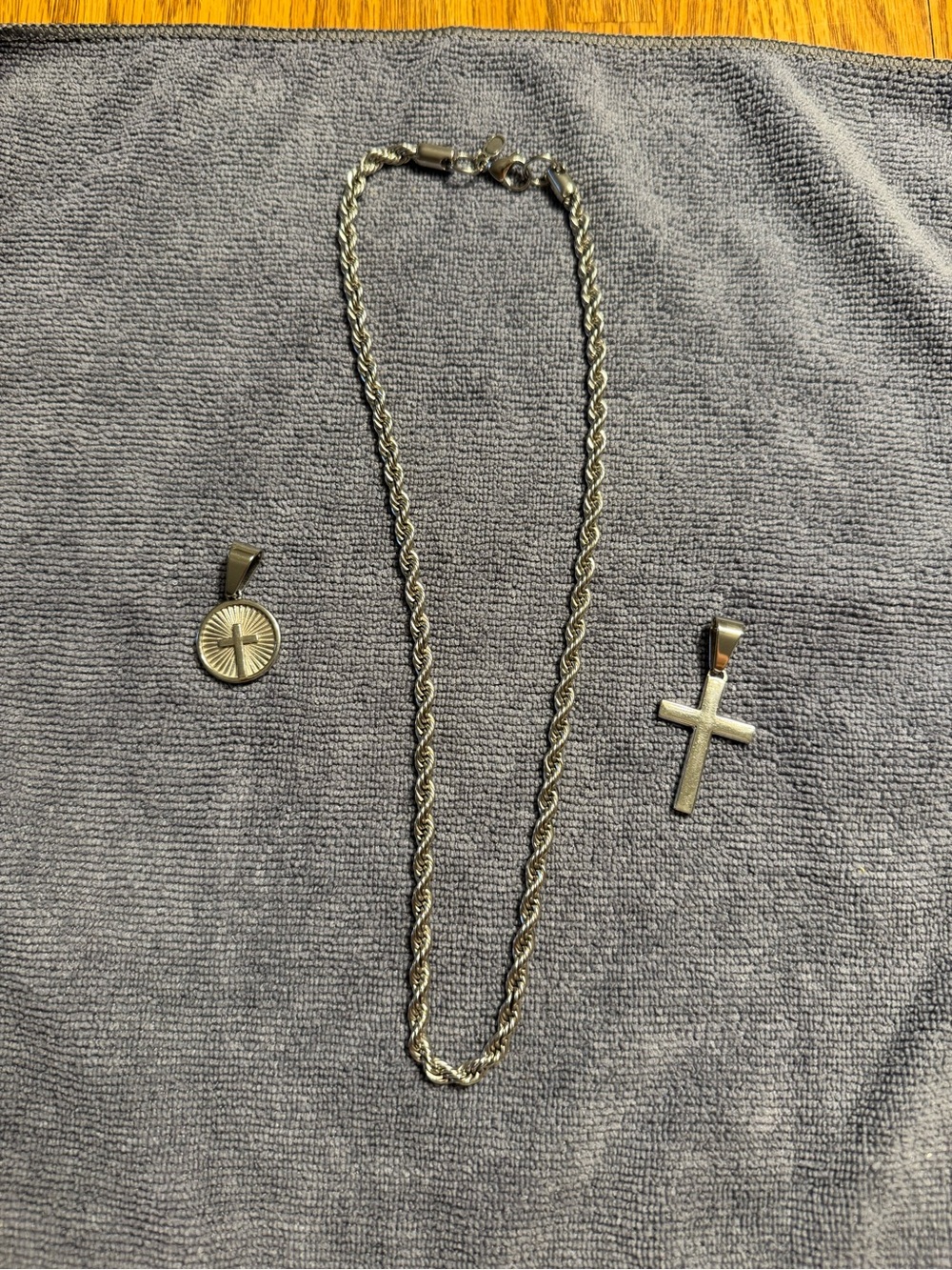 Craftd London Stainless Steel Rope Chain 19.5” 4mm + 2 Cross Pendants